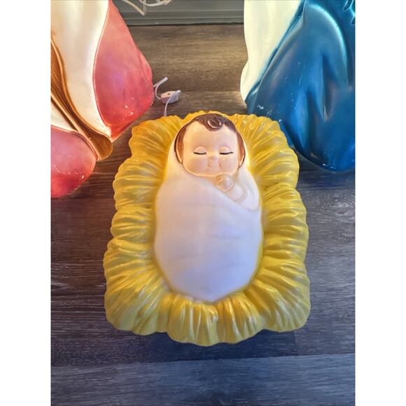 Vintage General Foam Christmas Blow Mold 3 Piece 27" Joseph Mary and Baby Jesus - Picture 5 of 13